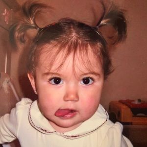 Meet your Posher, Bella